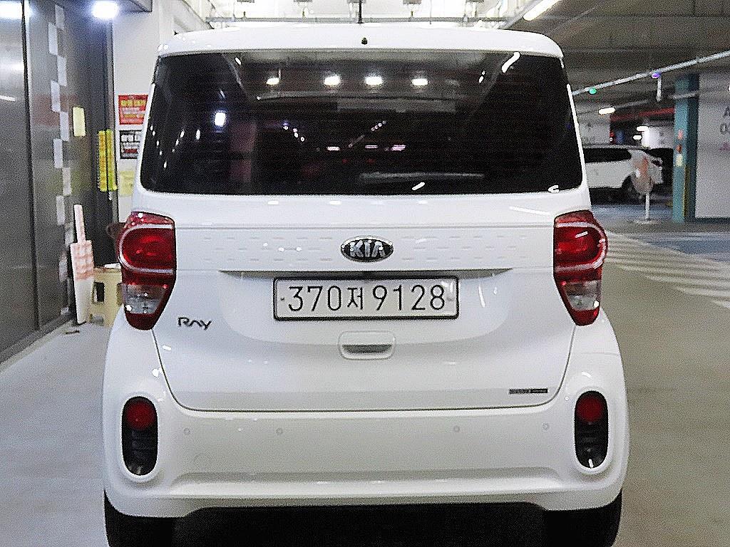 KIA Ray - Vista 5