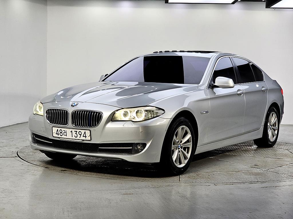BMW 5 Series 2010 Plateado - Importación desde Corea - HF Imports Iquique - Foto 1