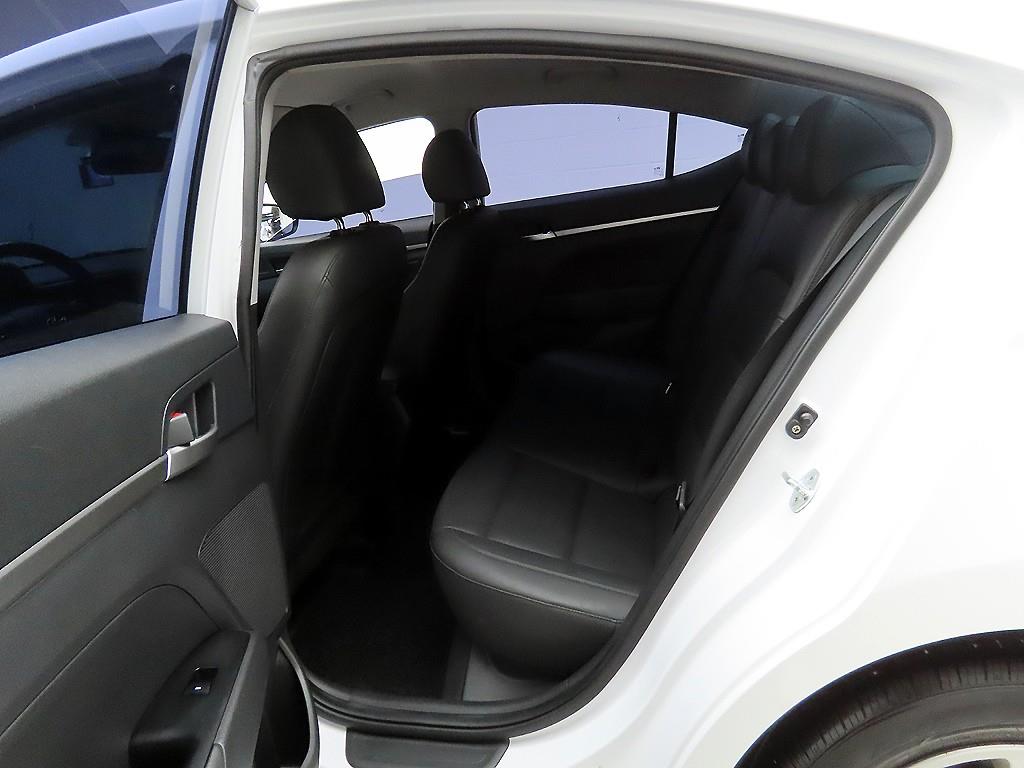 HYUNDAI Avante 2020 - Importación desde Corea - HF Imports Iquique - Foto 14