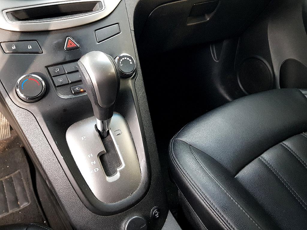 Chevrolet Orlando 2013 Plateado - Importación desde Corea - HF Imports Iquique - Foto 16