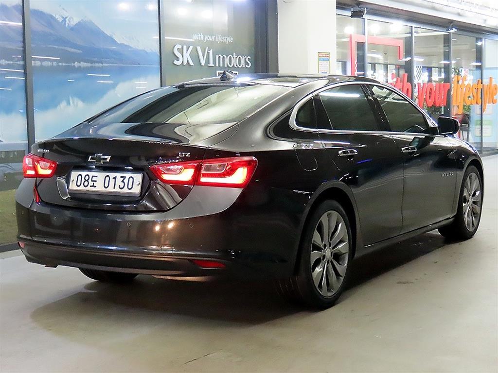 Chevrolet Malibu - Vista 4