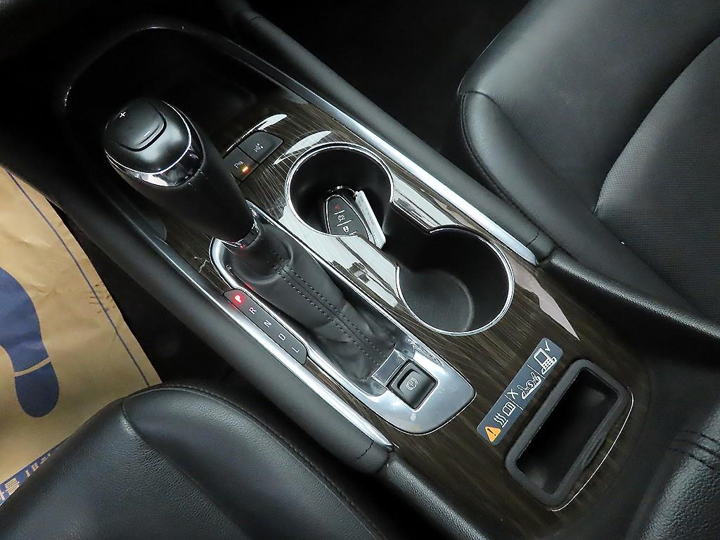 Chevrolet Malibu - Vista 10
