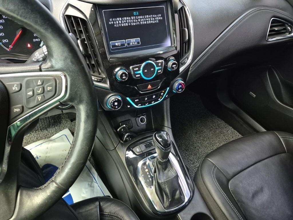 Chevrolet Cruise - Vista 10