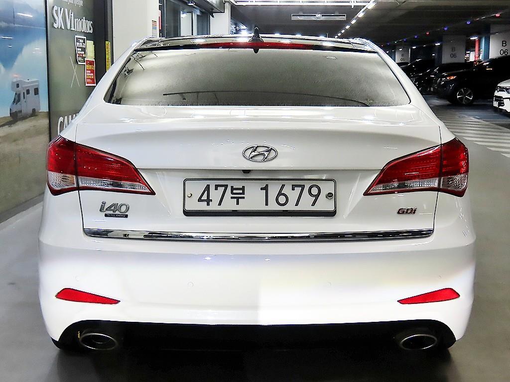 HYUNDAI i40 - Vista 5