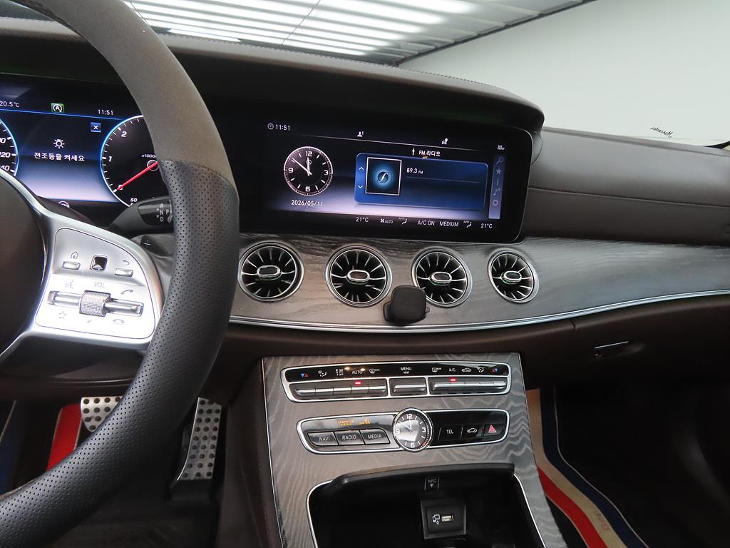 Mercedes Benz CLS Class - Vista 10