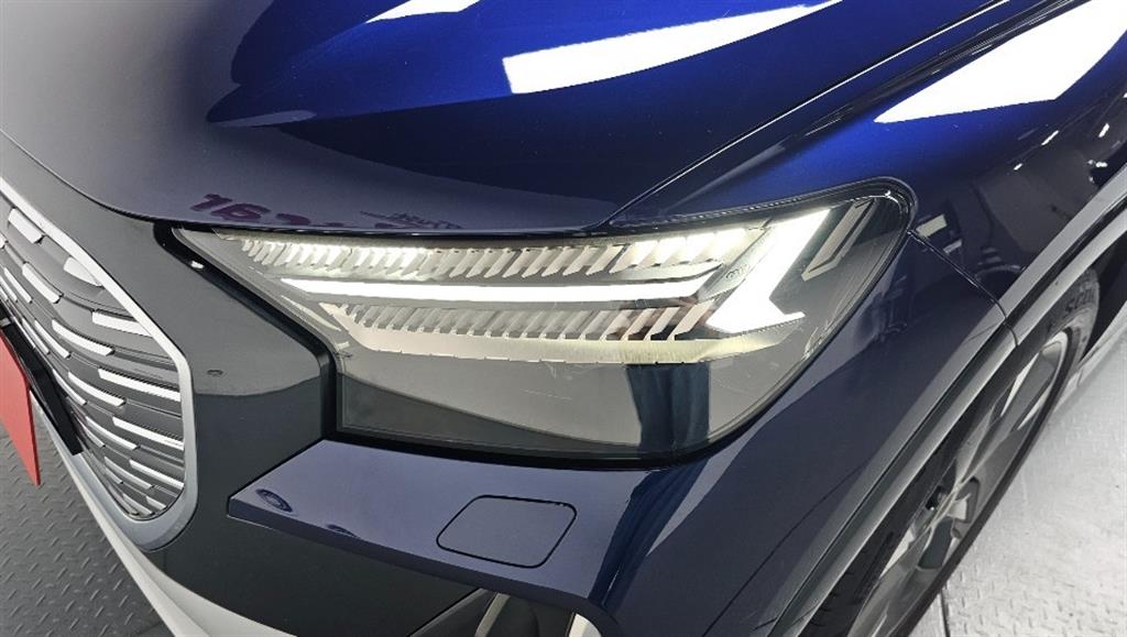 Audi Q4 - Vista 7