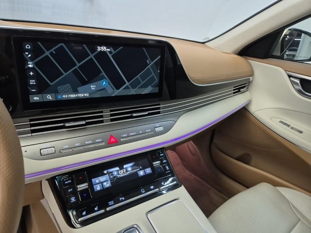 HYUNDAI Grandeur - Vista 10