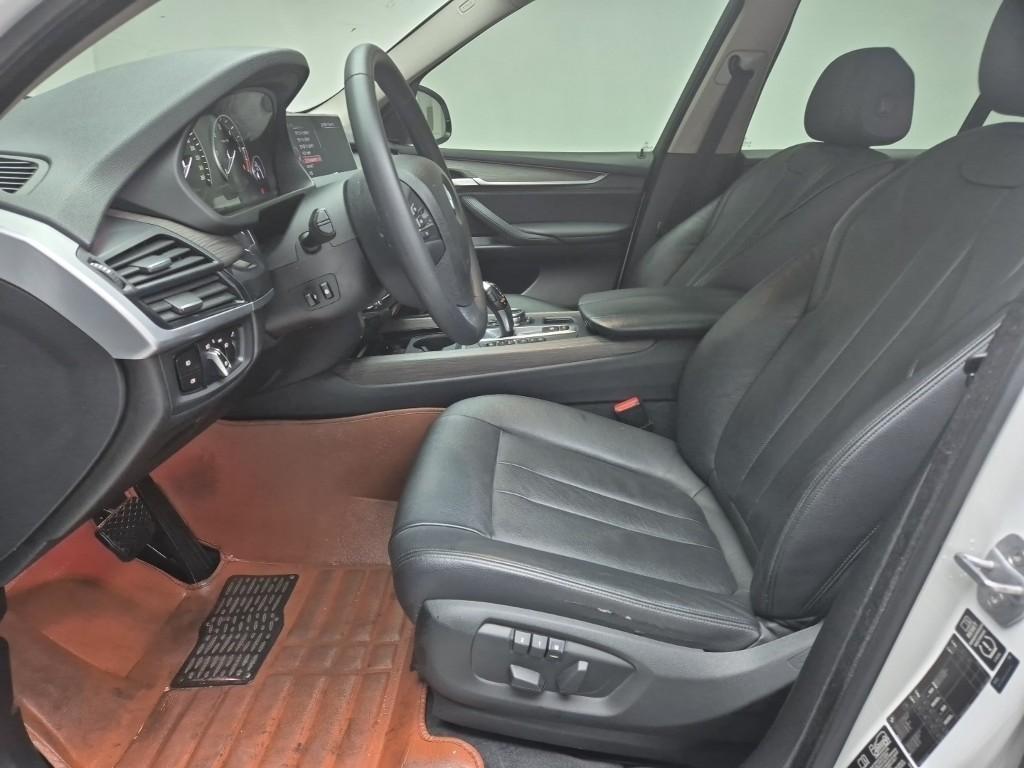 BMW X5 - Vista 11
