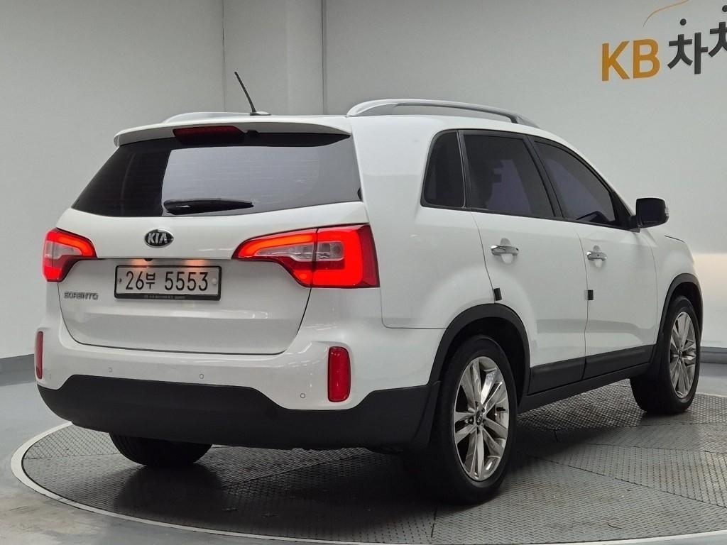 KIA Sorento - Vista 3