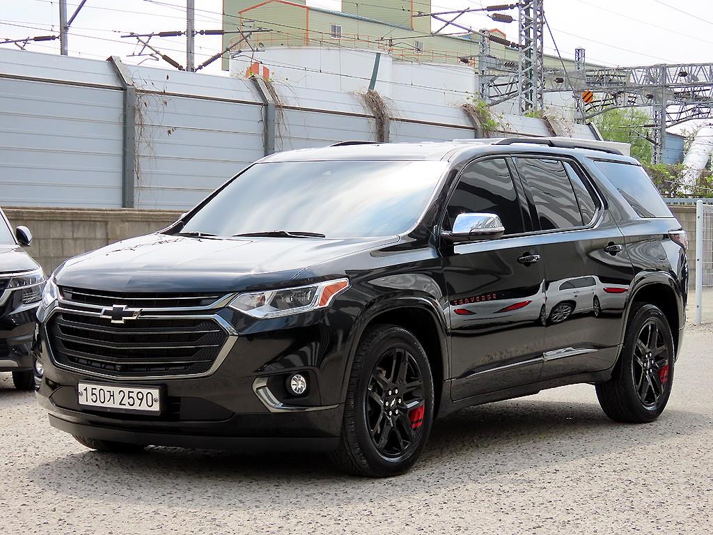 Chevrolet Travers - Vista 2