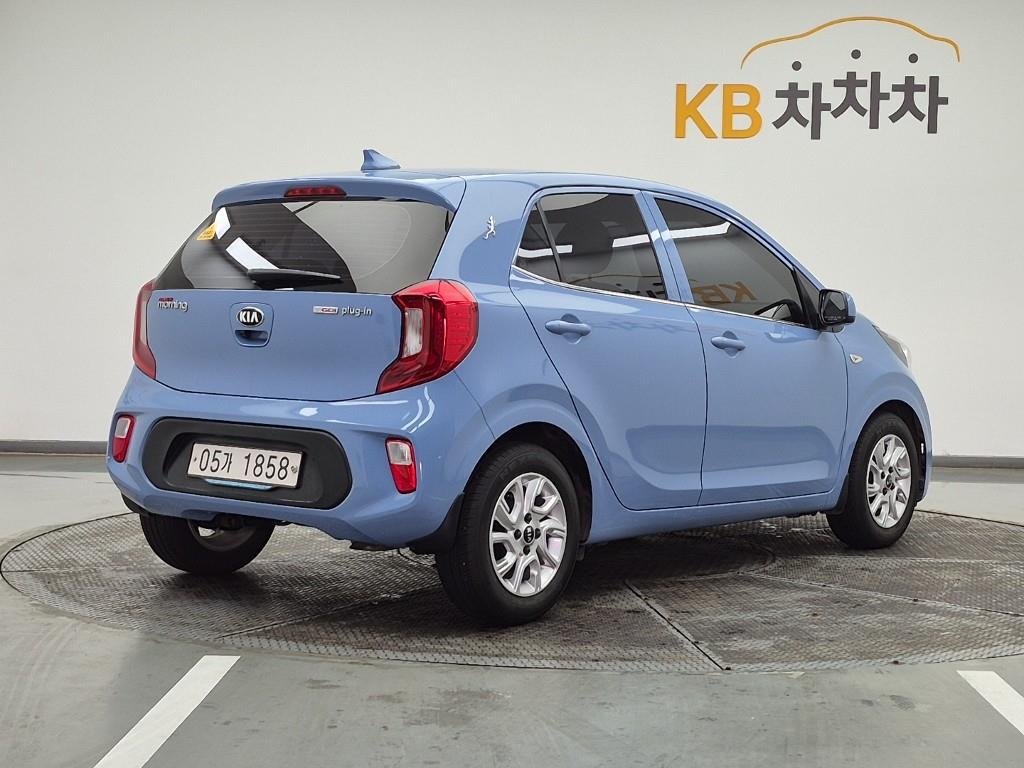KIA Morning - Vista 4
