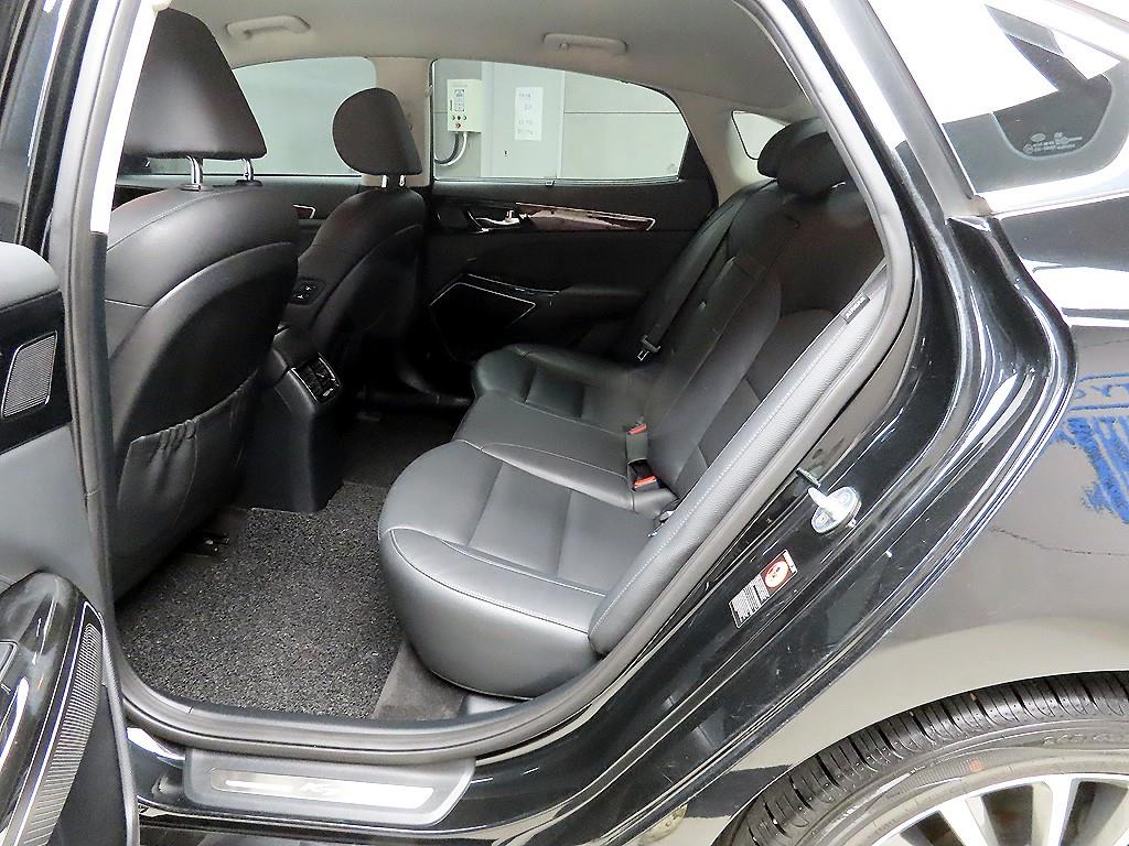 KIA K7 - Vista 6