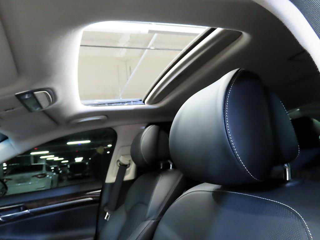 Genesis G90 2019 Negro - Importación desde Corea - HF Imports Iquique - Foto 17