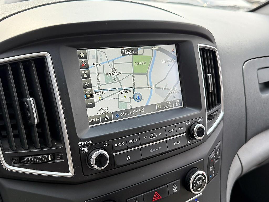 HYUNDAI Starex 2019 Negro - Importación desde Corea - HF Imports Iquique - Foto 15