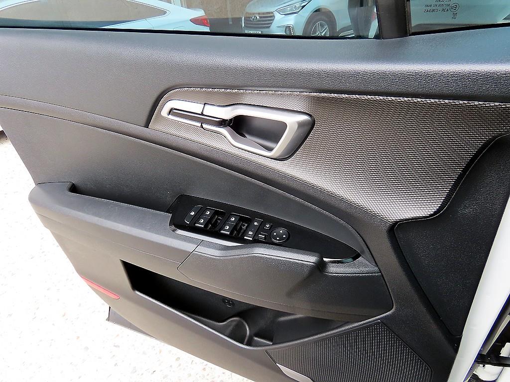 KIA Sportage - Vista 11
