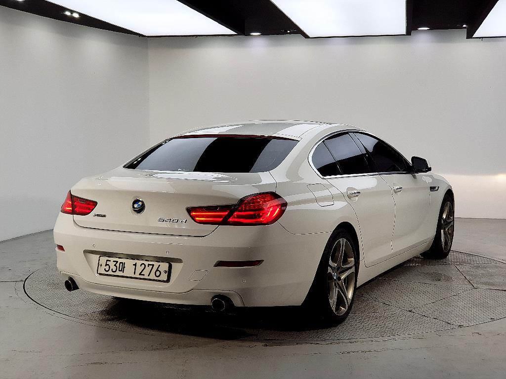 BMW 6 series - Vista 4