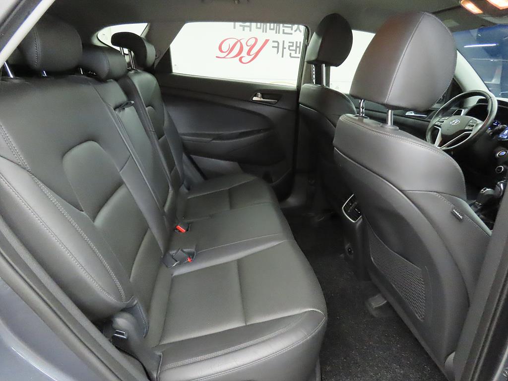 HYUNDAI Tucson - Vista 6