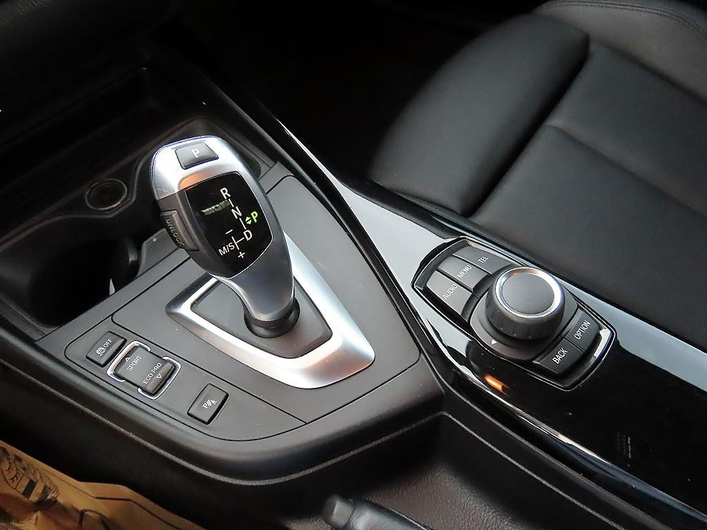 BMW 1 series - Vista 10
