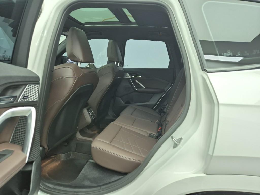 BMW X1 - Vista 12