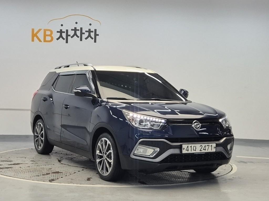Ssangyong Tivoli - Vista 4