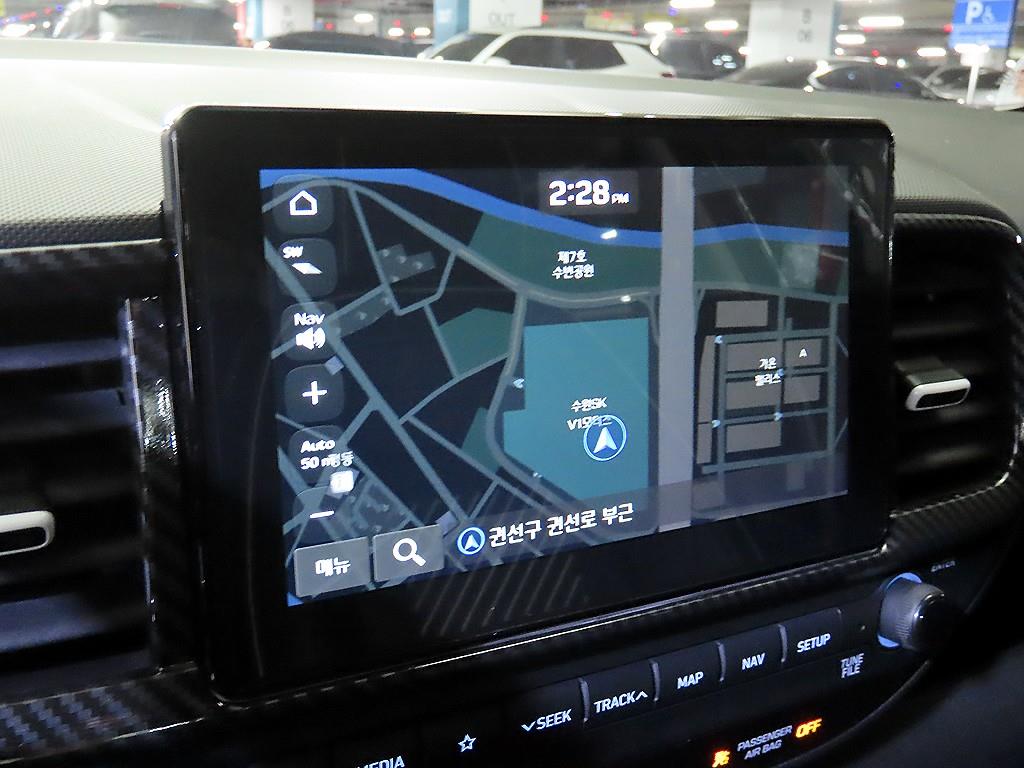 HYUNDAI Venue 2020 Negro - Importación desde Corea - HF Imports Iquique - Foto 15