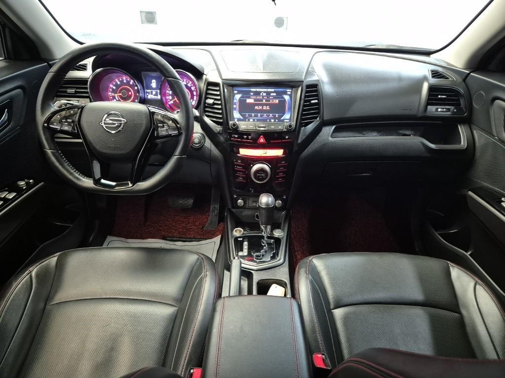 Ssangyong Tivoli - Vista 7