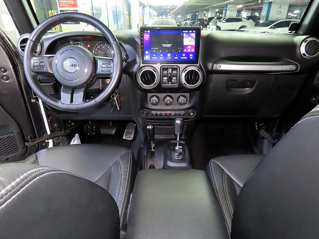 Jeep Wrangler - Vista 10