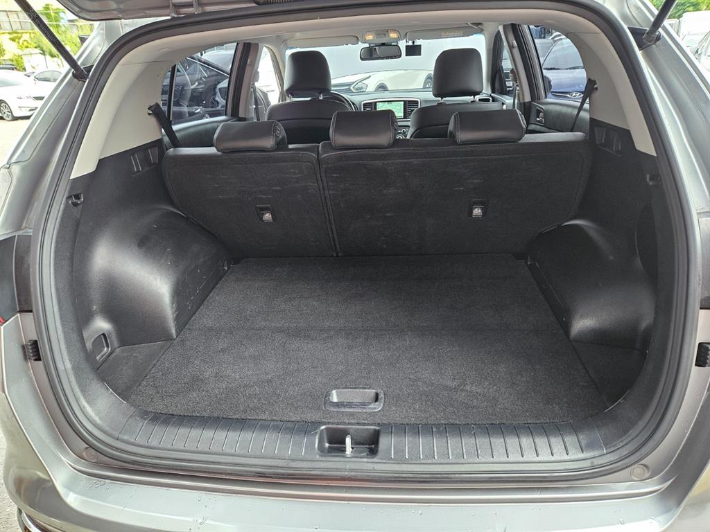 KIA Sportage 2022 Gris - Importación desde Corea - HF Imports Iquique - Foto 17