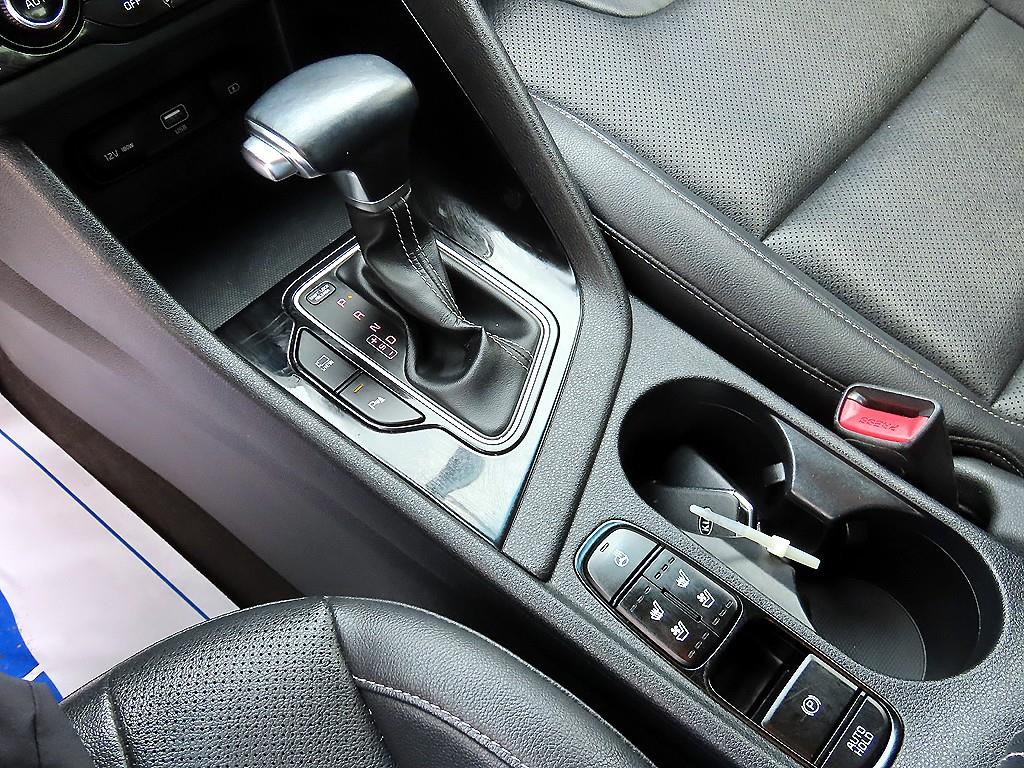 KIA Niro - Vista 10