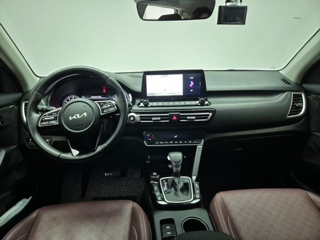 KIA Seltos - Vista 7