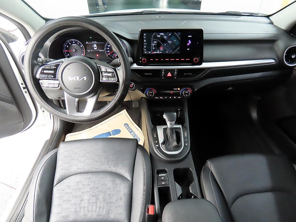 KIA K3 - Vista 7