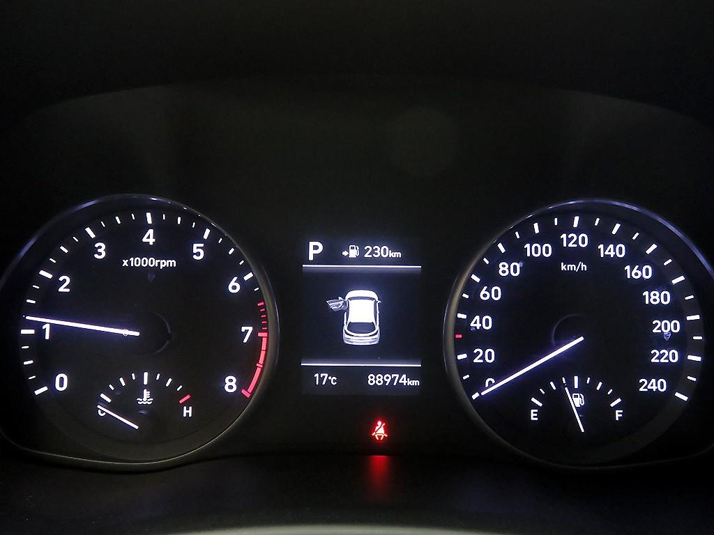 HYUNDAI i30 - Vista 12