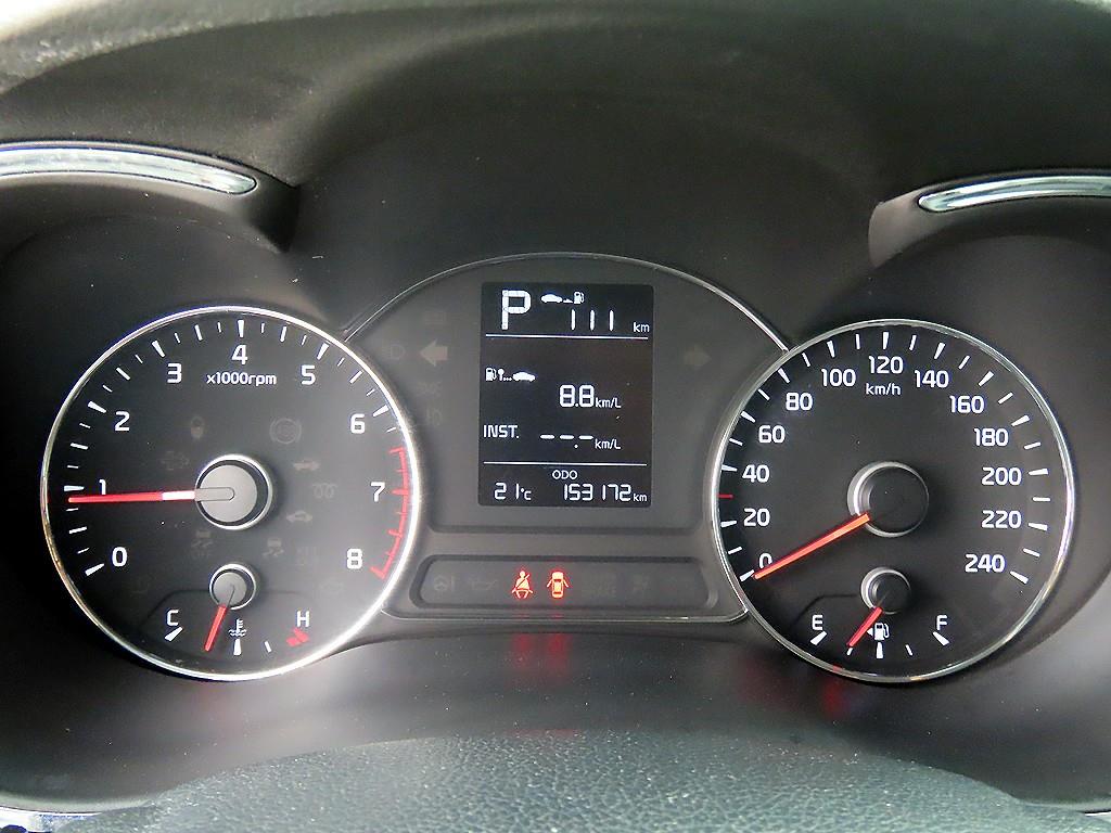 KIA K3 - Vista 8