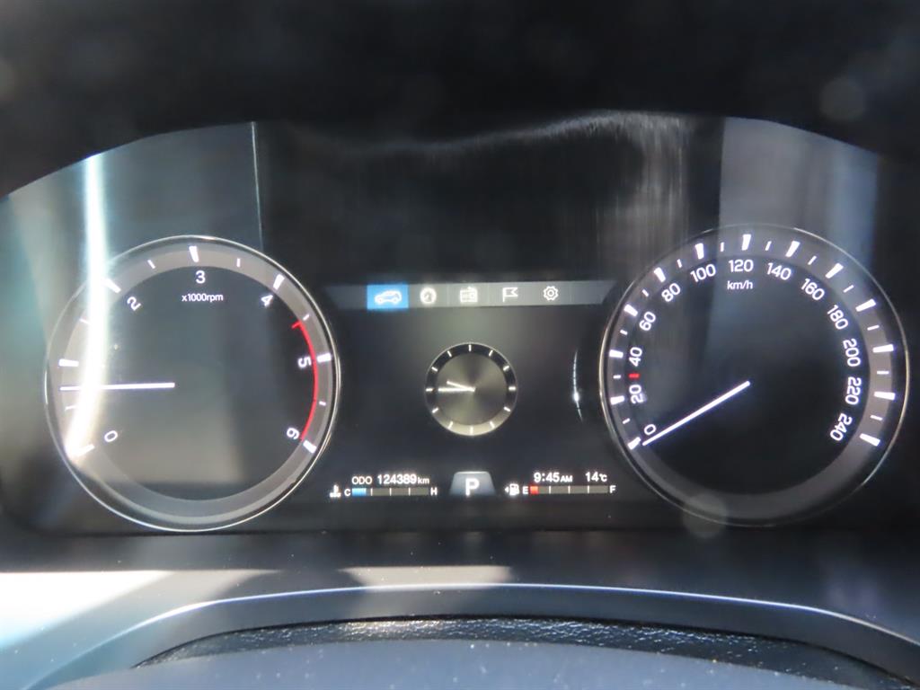 Ssangyong Rexton 2018 Negro - Importación desde Corea - HF Imports Iquique - Foto 10