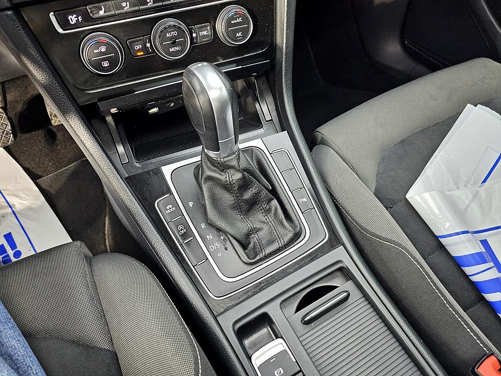 Volkswagen Golf 2016 Blanco - Importación desde Corea - HF Imports Iquique - Foto 15