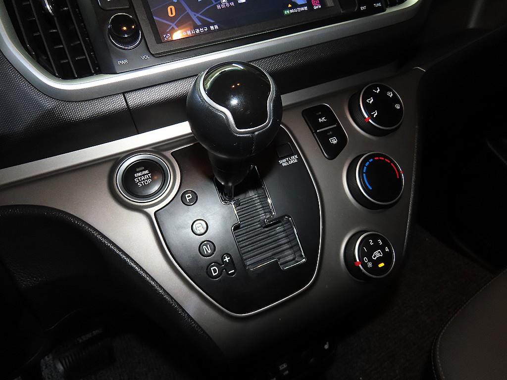 KIA Ray - Vista 12
