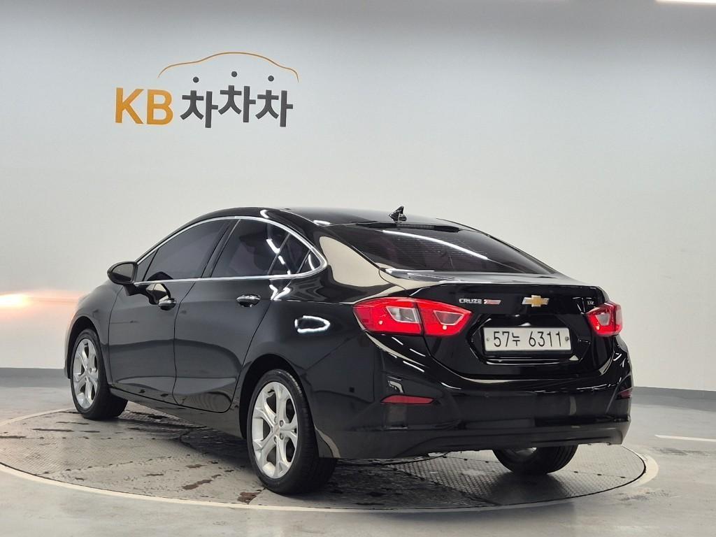 Chevrolet Cruise - Vista 2