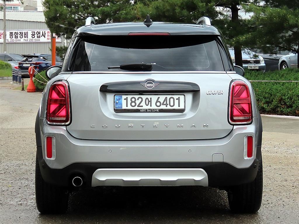 Mini Countryman - Vista 4