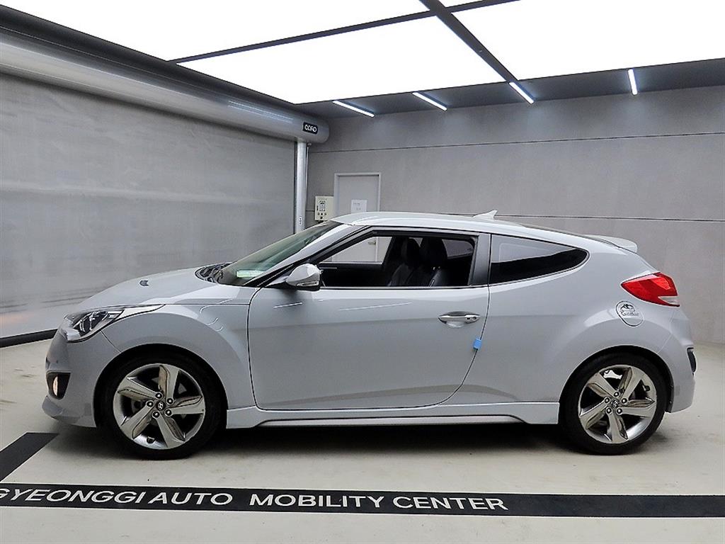 HYUNDAI Veloster - Vista 4