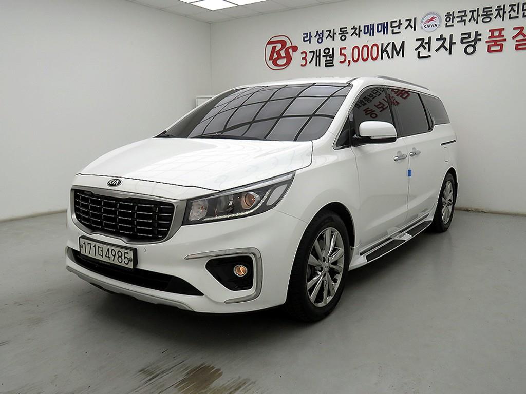KIA Carnival - Vista 2