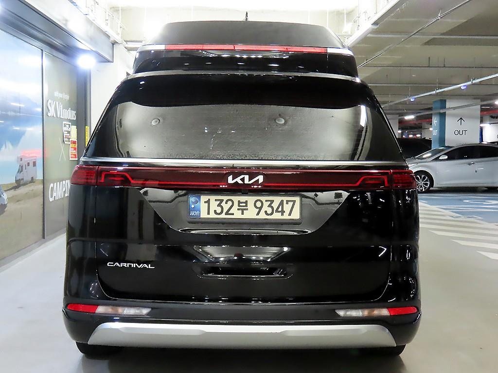 KIA Carnival - Vista 5
