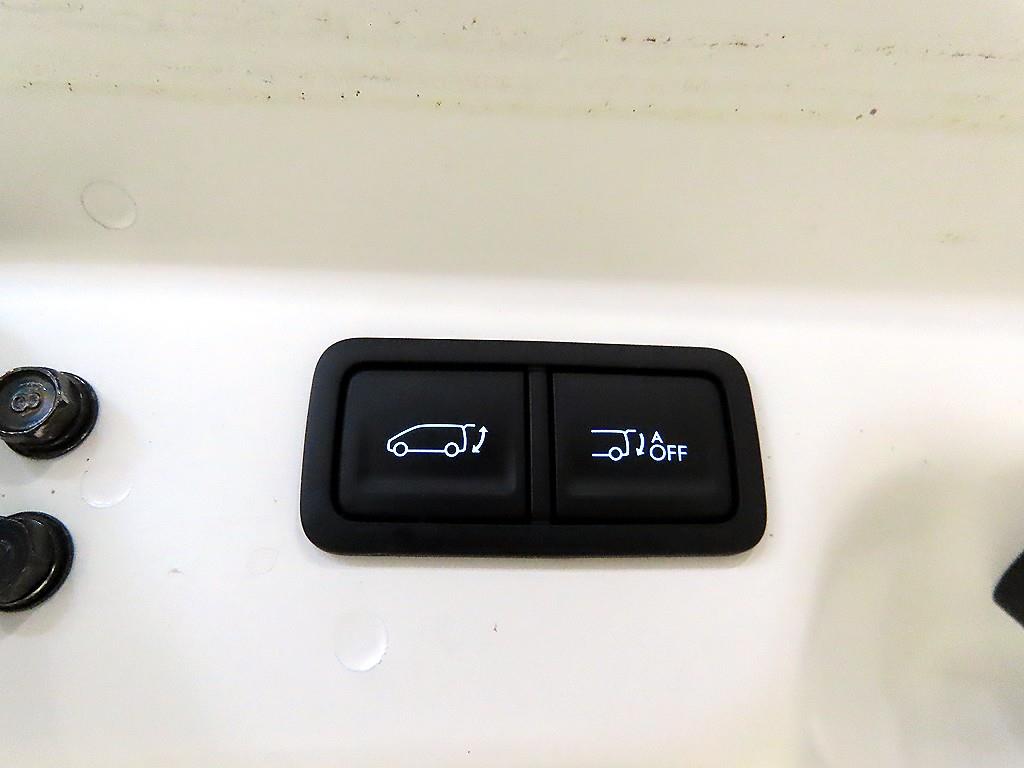 HYUNDAI Staria 2024 Blanco - Importación desde Corea - HF Imports Iquique - Foto 16