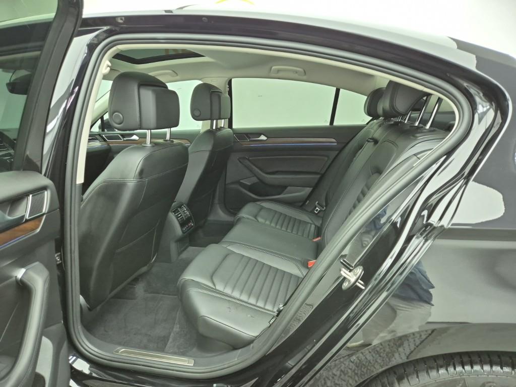 Volkswagen Passat - Vista 12