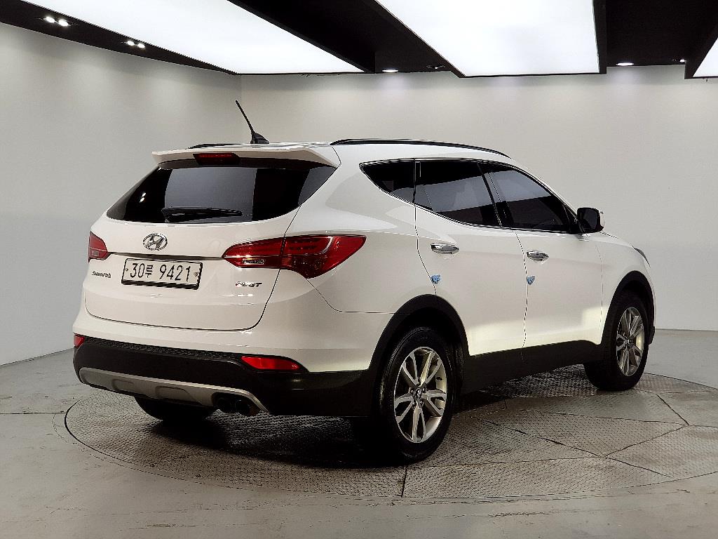 HYUNDAI Santa Fe - Vista 4
