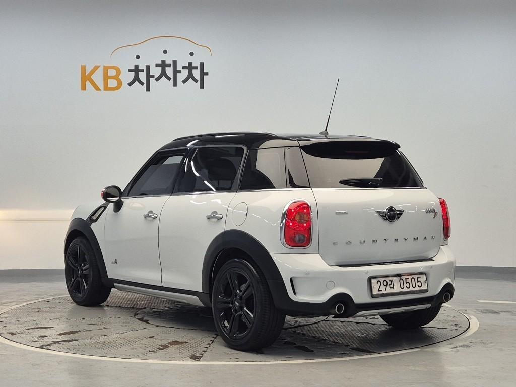 Mini Countryman - Vista 2