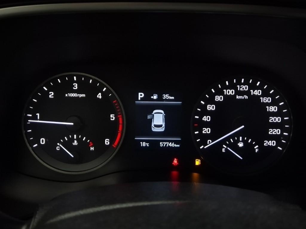 HYUNDAI Tucson - Vista 6