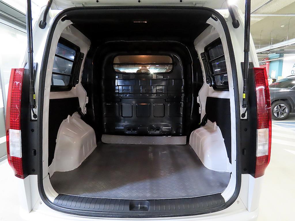 HYUNDAI Staria 2024 Blanco - Importación desde Corea - HF Imports Iquique - Foto 18