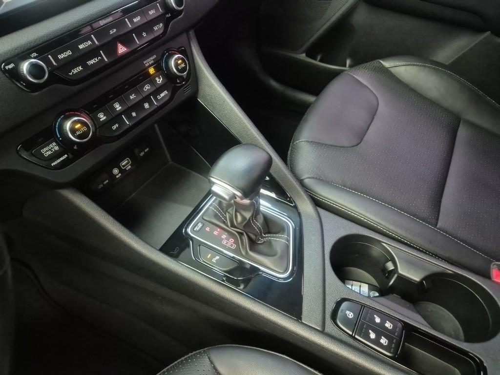 KIA Niro - Vista 8