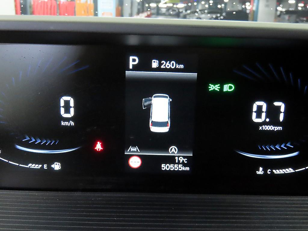 HYUNDAI Staria - Vista 9