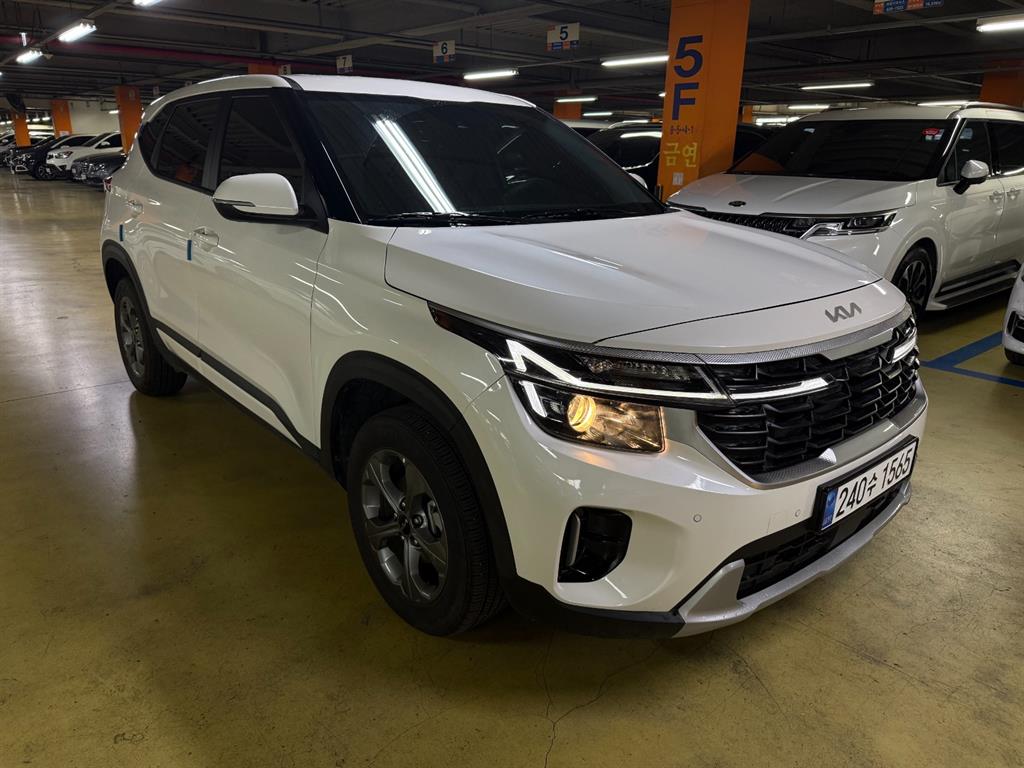 KIA Seltos 2025 Blanco - Importación desde Corea - HF Imports Iquique - Foto 18